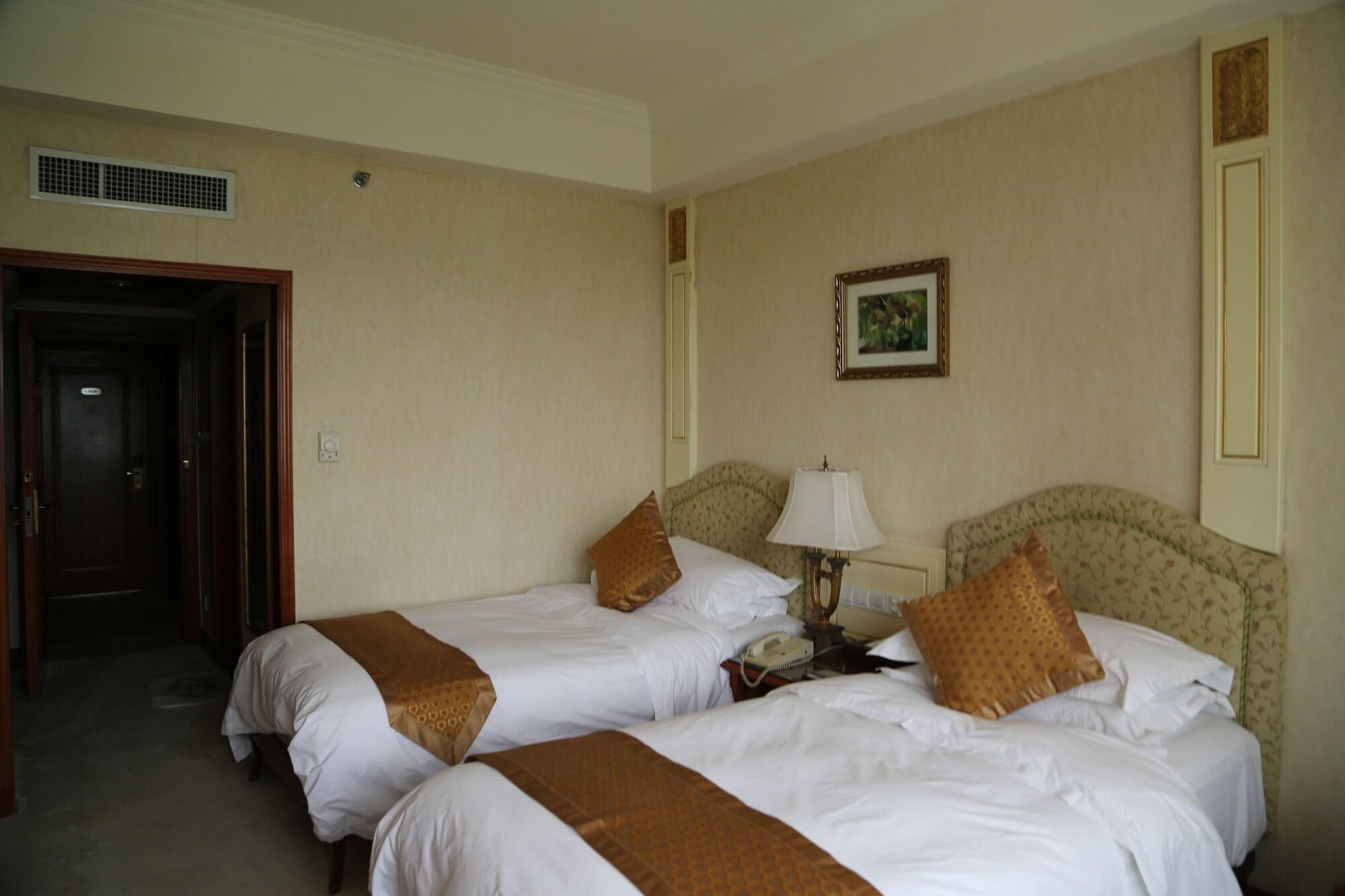 Huiquan Dynasty Hotel צ'ינגדאו מראה חיצוני תמונה