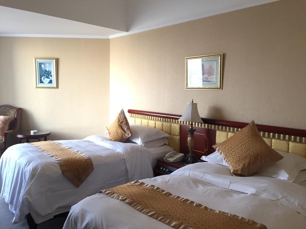Huiquan Dynasty Hotel צ'ינגדאו מראה חיצוני תמונה